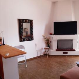 Ιουλία, hotel din Ligia
