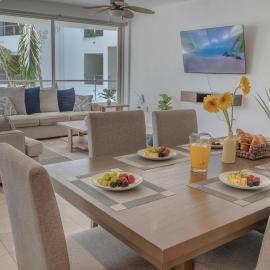 NITTA 108 Pool & Partial Sea View - Bright Condo