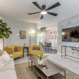 Norman Home with Game Room، فندق في نورمان