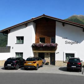 Siegele - Top 1, hotel in Kappl
