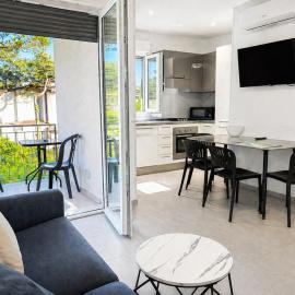 Modern apartment with parking