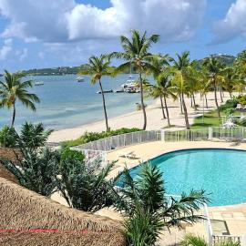 Flamboyant Studio avec Piscine et Parking, hotel in Saint Martin