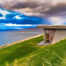 Natural Wood House Kaldbakur with Panoramic Fjord View & Hot Tub - by Nollur