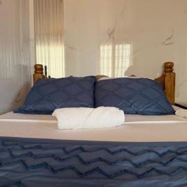 Apartamento doña Ita a 20 minutos del aeropuerto Residencial Palo alto calle 12 casa 318 โรงแรมในปานามาซิตี้