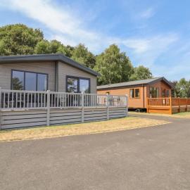 Cedar Lodge 3 Bedrooms with hot tub, hotel a Northwich