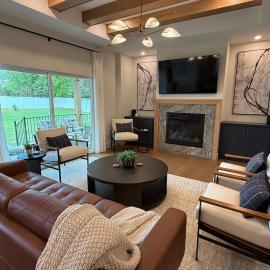New Luxe Modern Ranch - 2 Primary Suites