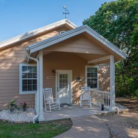 Cozy Cottage, hotel di Waco