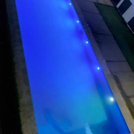 Appartement avec piscine à 200 m de la mer de Sablette, hotel in Pont Blondin