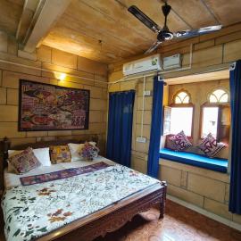 Incredible's Homestay - Inside Fort, hotel in Jaisalmer