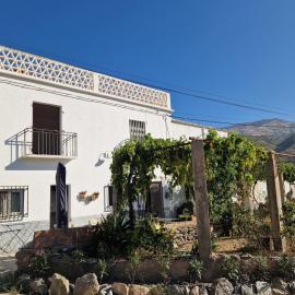 B&B Cortijo Nunca Pense, hótel í Órgiva