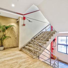 Hotel O Park Circus Near Birla Mandir