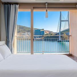 Yeosu Turtleship Pension