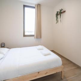 एंटवर्पेन में, होटल Spacious City Retreat with Balcony