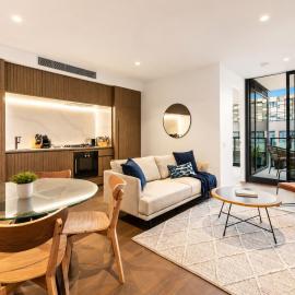 The Park House City Retreat on Yarra River