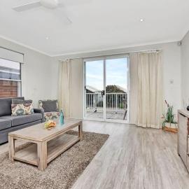Beach Escape at Caves Beach Villas