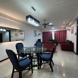 Likas Square - KK Spacious Homestay