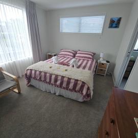 Large bedroom with en-suite in a new house Devonport