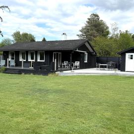 Lovely Cottage In Peaceful Surroundings