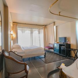 Amdaeng Bangkok Riverside Hotel