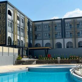 BBIB Suites, hotel em Wonorejo
