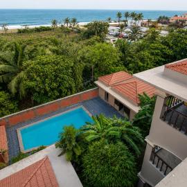 Costa Verde Luxury Seafront Villa, hotel in Chennai