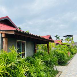 Phanumas Longstay & Resort, hótel í San Pa Tong