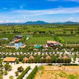 Hoàng Long Tropical - Farmstay, hotel in Bâu Ruộng (1)
