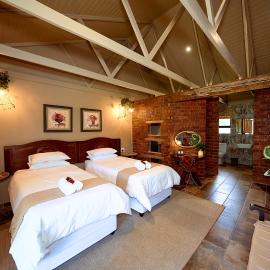 Q Guesthouse, hotel u gradu Eshowe