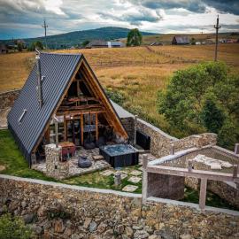 Cabana PinZ, hotel din Măguri