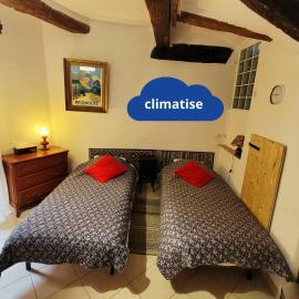 Studio Chez Gregoire w Prowansji, hotel em Cabasse