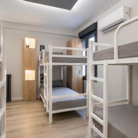 Albergue Alda Pilgrim Ponferrada, hotel i Ponferrada