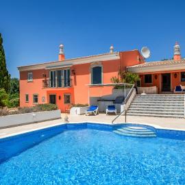 Monte Bela Esperança by The Magnólia Properties