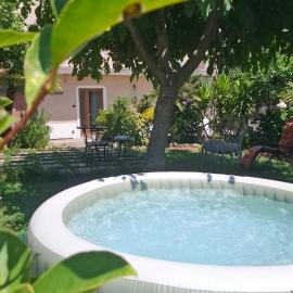 HedèraRooms, hotel en Agerola