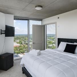 Condo in downtown oak city highrise, hotel in Raleigh