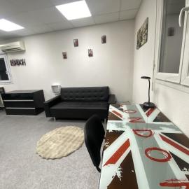 London office studio, hotel v destinaci Pontcharra