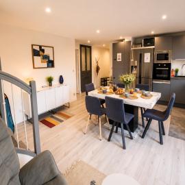 Duplex 105m2 Terrasse et Balnéo - Parking Privé - Proche Paris