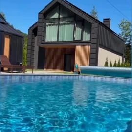 Goldhill villa