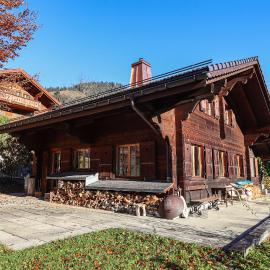 Les Jumelles, hotel u gradu 'Rougemont'