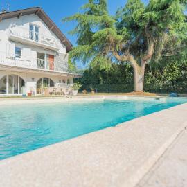 Villa Familiale Popayan du Léman piscine Sciez 10p
