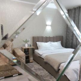 Комфортная квартира в спокойном районе, hotel a Līsakovsk