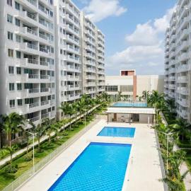 Apto 3Hab Piso 5 Piscina Gym Wifi Aire AC Parqueadero Soledad, hotel a Soledad