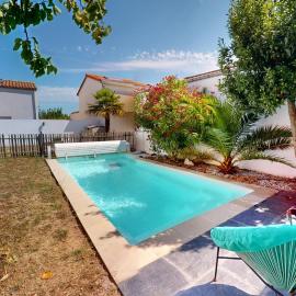 La Villa Estran, hotel in Saint-Gilles-Croix-de-Vie