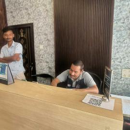 Hotel O Krishna Bhawan