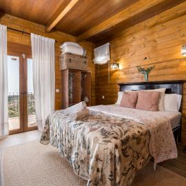 Ático FUENTE HERVERA, hotel in Vega de San Mateo