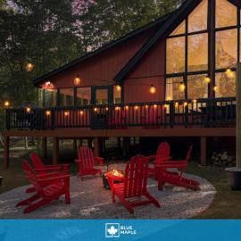 Cozy chalet w forest views & hot tub