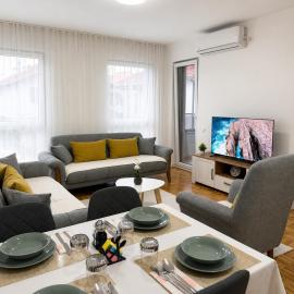 Peja Central Stay