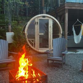 Viesnīca Vertigo-Chalet-Fleuve-Montagnes-Spa Sauna pilsētā Les Éboulements