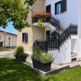 AMAL'A-i, Stanze singole fino a 5 Ospiti, 2 Bagni, Parcheggio videosorvegliato gratis