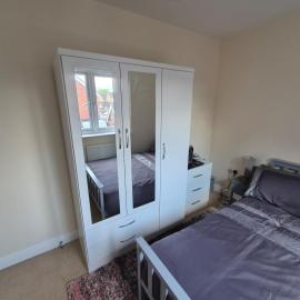 Elegant Guest Room in West Midlands Comfort and Convenience