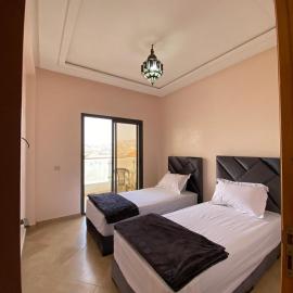 Apartment Near the Beach with Swimming Pool